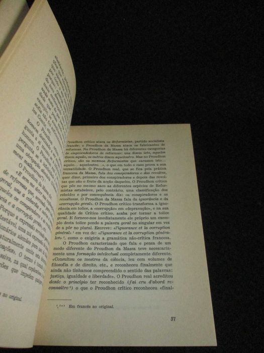 Livro A Sagrada Família Marx e Engels