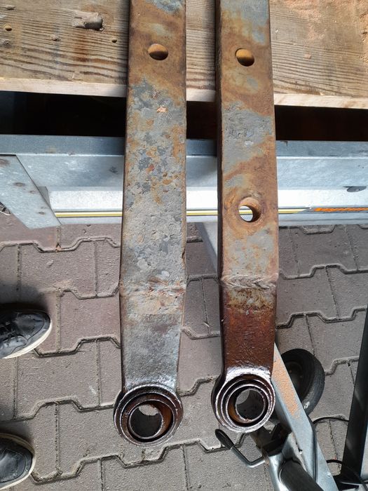 Cięgna dolne do ursus c360