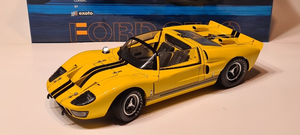 Ford GT40 MKII Exoto 1 18