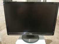 Dwa monitory LCD Asus i Samsung oddam