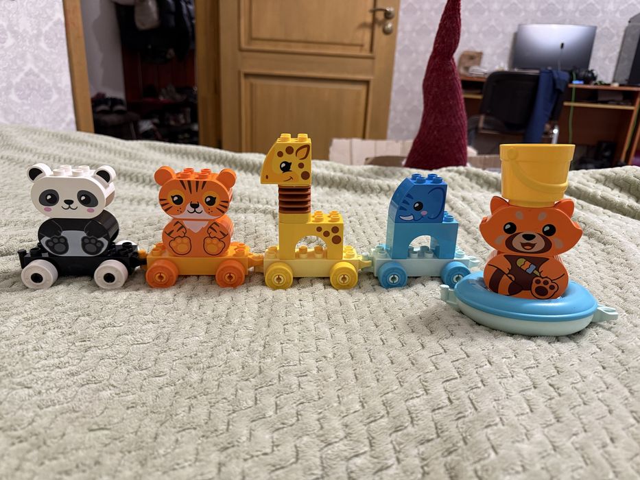Lego duplo тварини + лего для купання