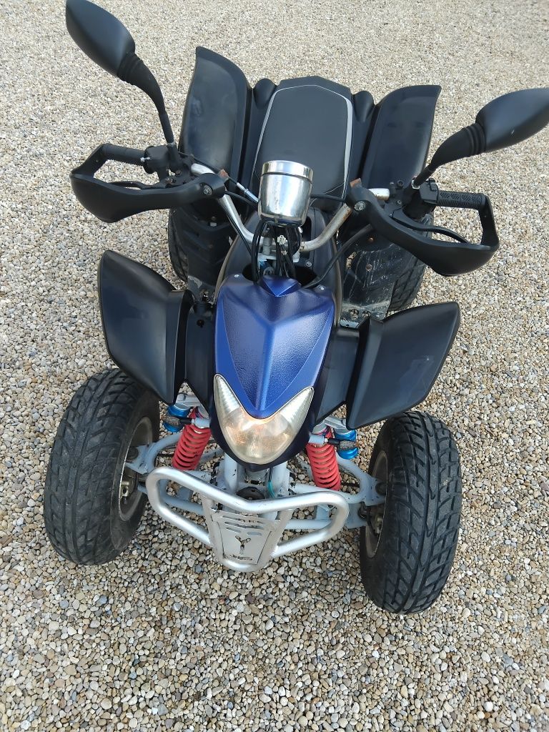 Quad 200 lc zarejestrowany atv eagle buty kask