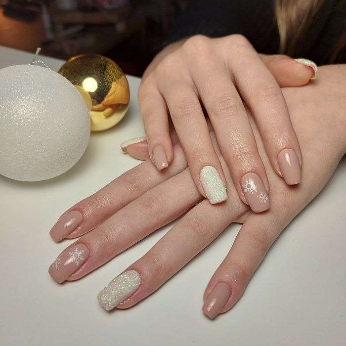 Paznokcie szybki termin