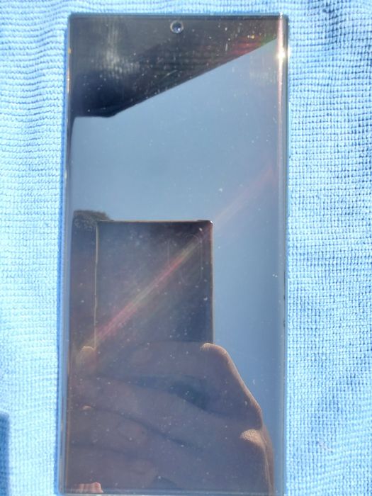 Продам флагман Samsung S22 Ultra 12/512