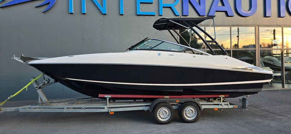 Regal 2520 fastdeck