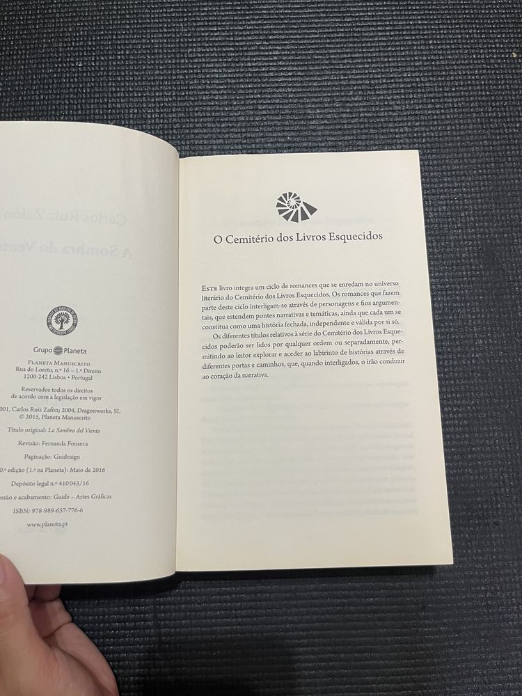 Livro: A Sombra do Vento de Carlos Ruiz Zafón