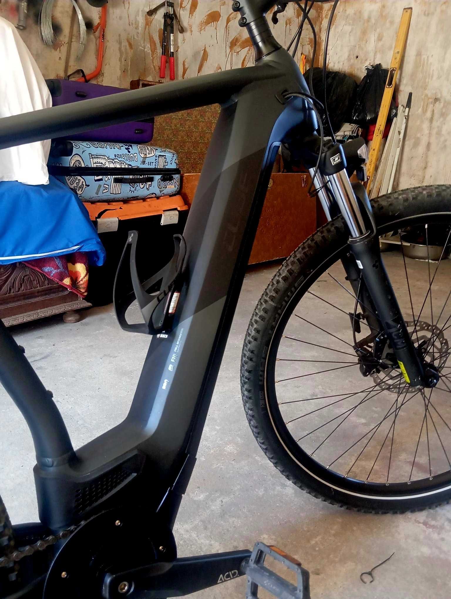 E-bike Cube C/Nova Boa autonomia bosh power tube não negociável