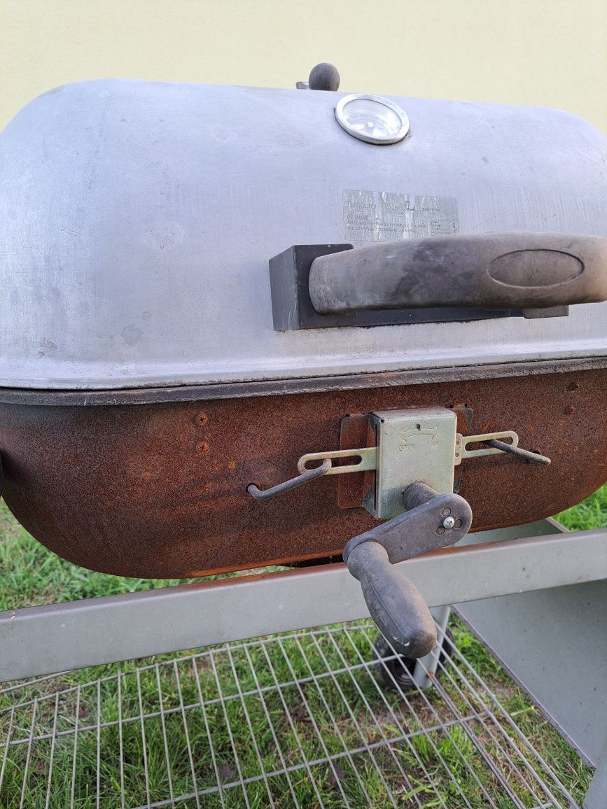 Grill zamykany Tarrington