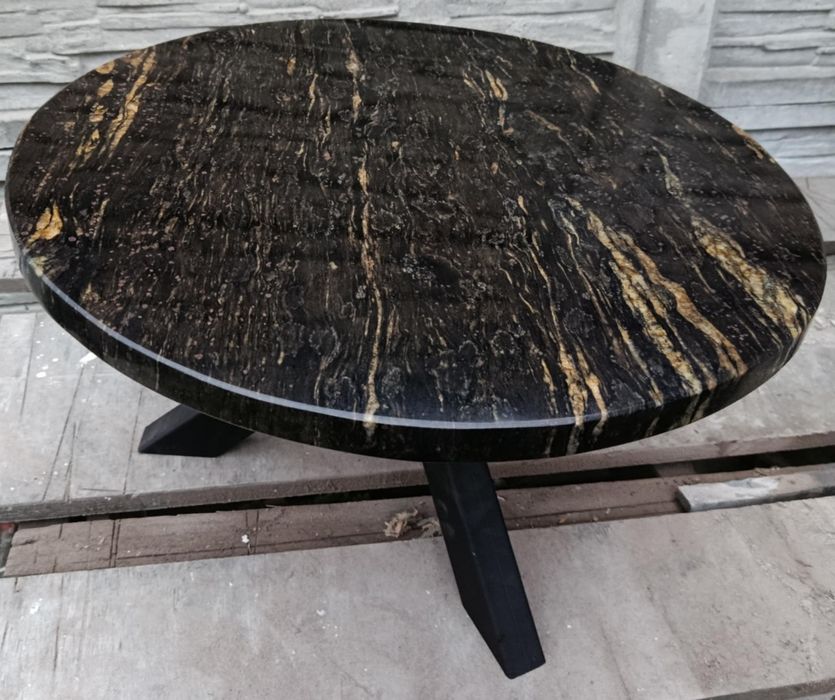 Stolik kawowy z kamienia