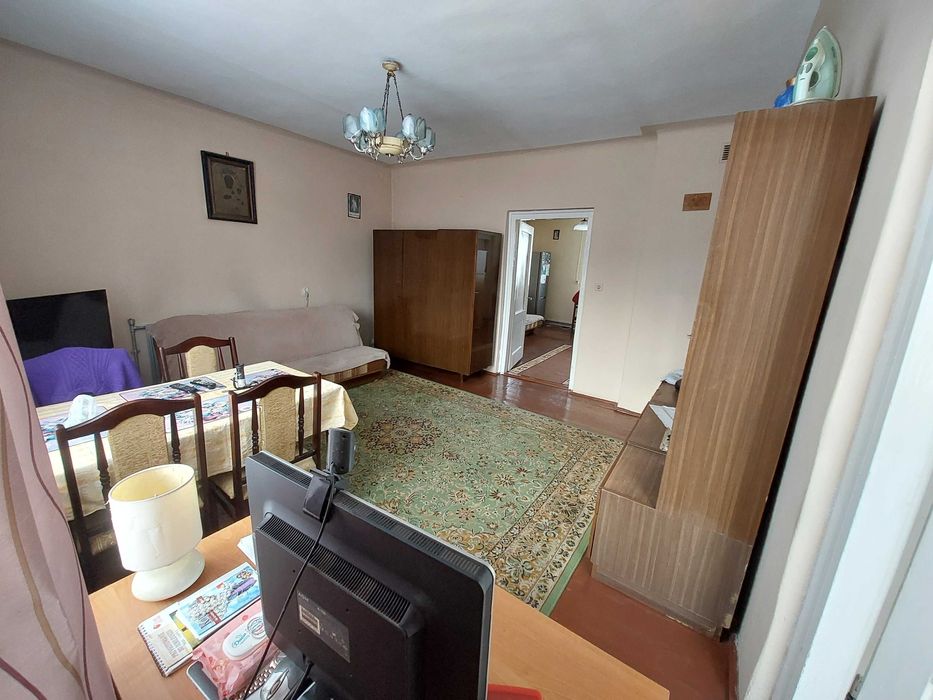 Dom jednorodzinny 100m2, zabudowania gospodarcze, garaż, działka 700m2