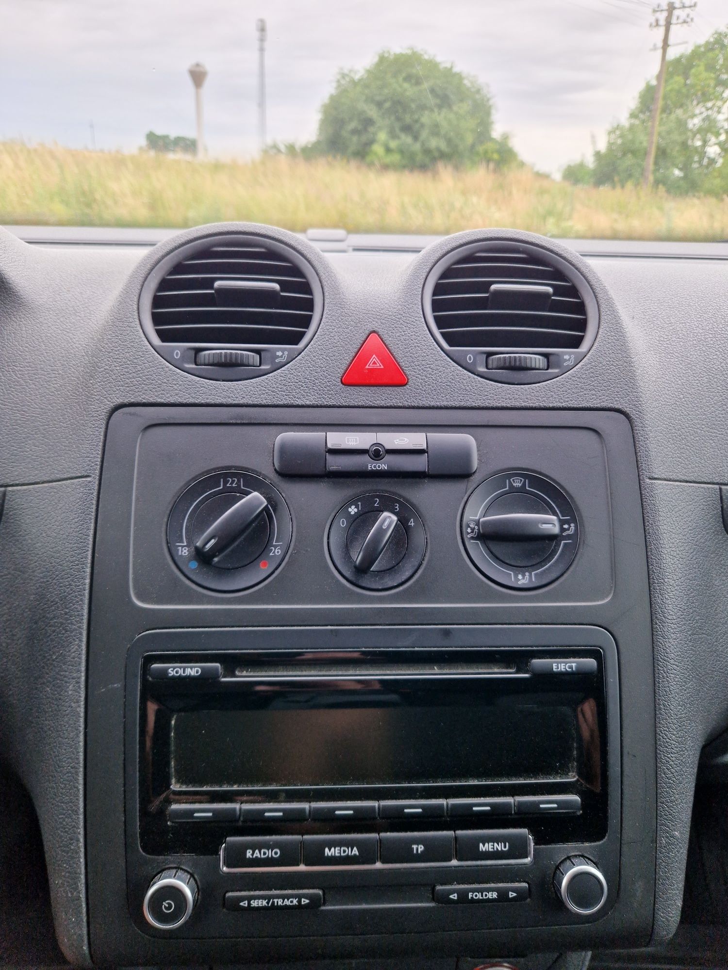 Sprzedam VW Caddy.