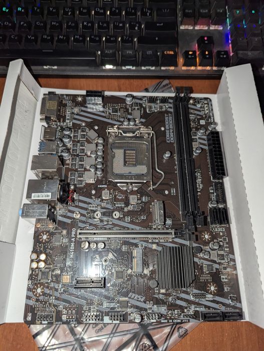 Материнська плата MSI H410M-A Pro