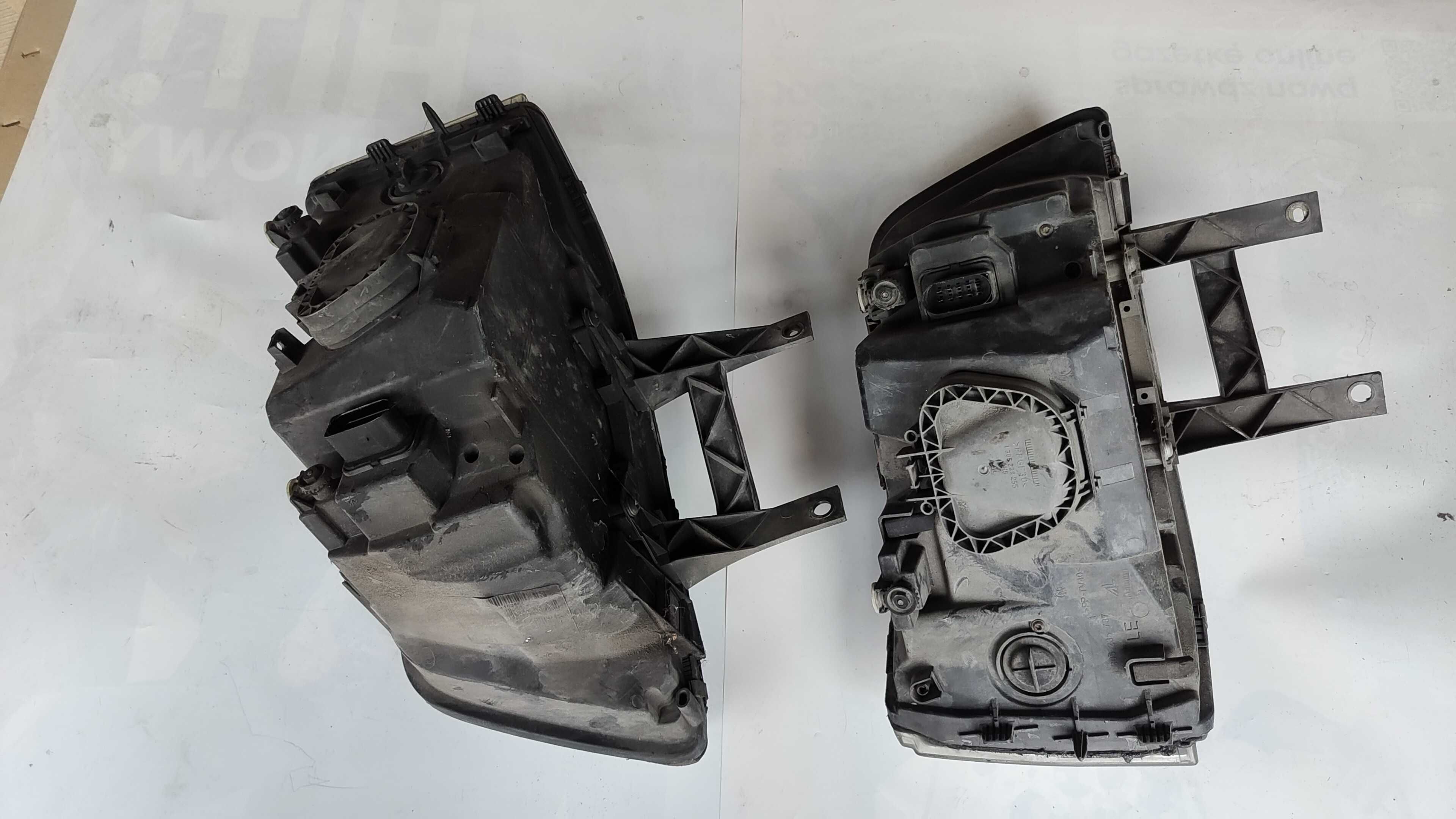 Lampy przód Lewa Prawa Kpl VW Transporter t5 03-10.r Europa