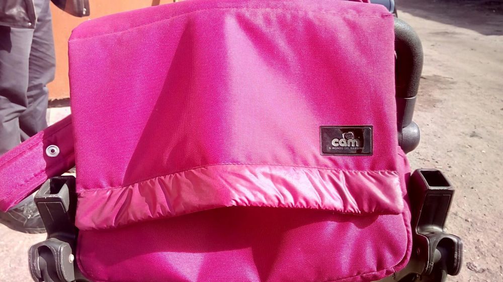 Коляска 3в1: люлька, сидячий блок и автокресло.