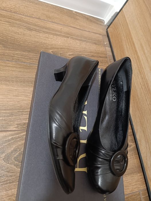 Czółenka/baleriny damskie skórzane Ryłko