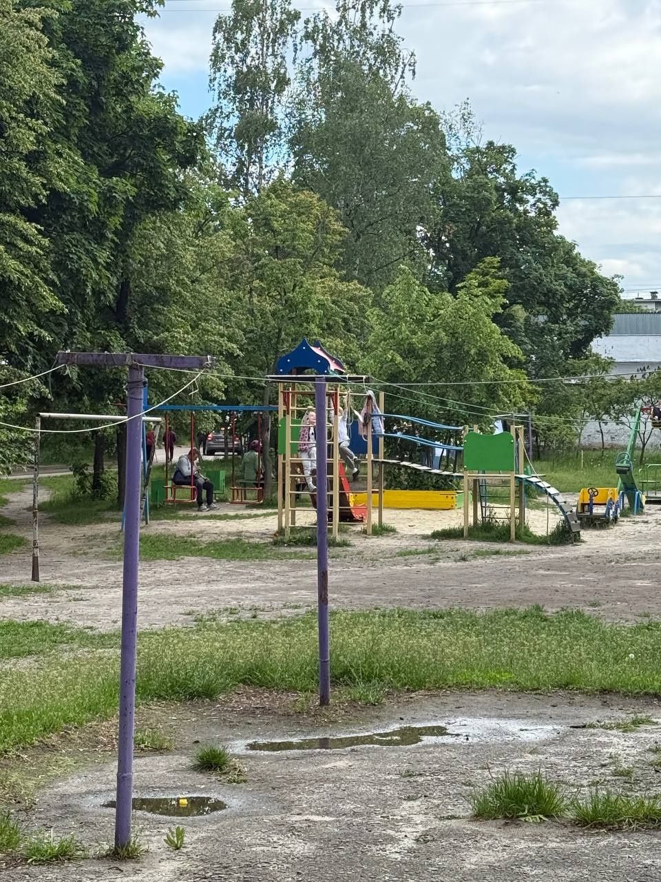 Увага ! Продаж найкращоі 2к квартири в центрі міста !