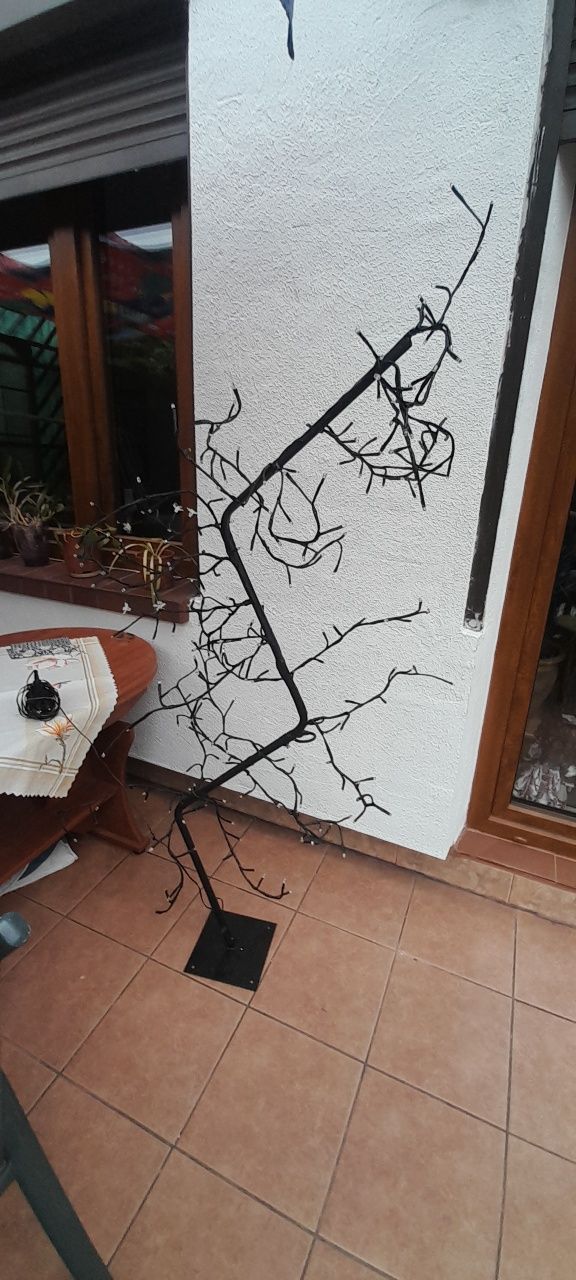 Sprzedam Lampę stojaca w kształcie dzrzewa