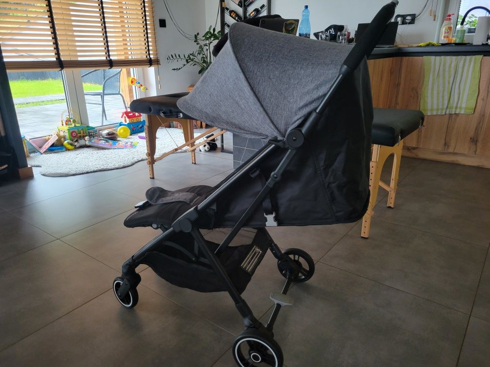 Bebe Confort Bonny Lekki wózek spacerowy do 22kg