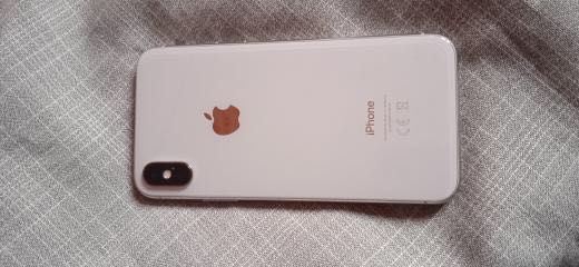 iPhone X, 64ГБ, аккумулятор 100%