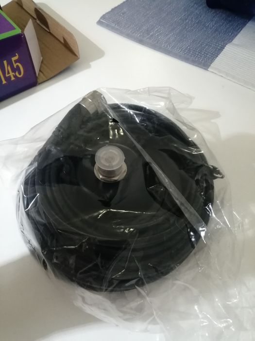 Vendo base magnética nova