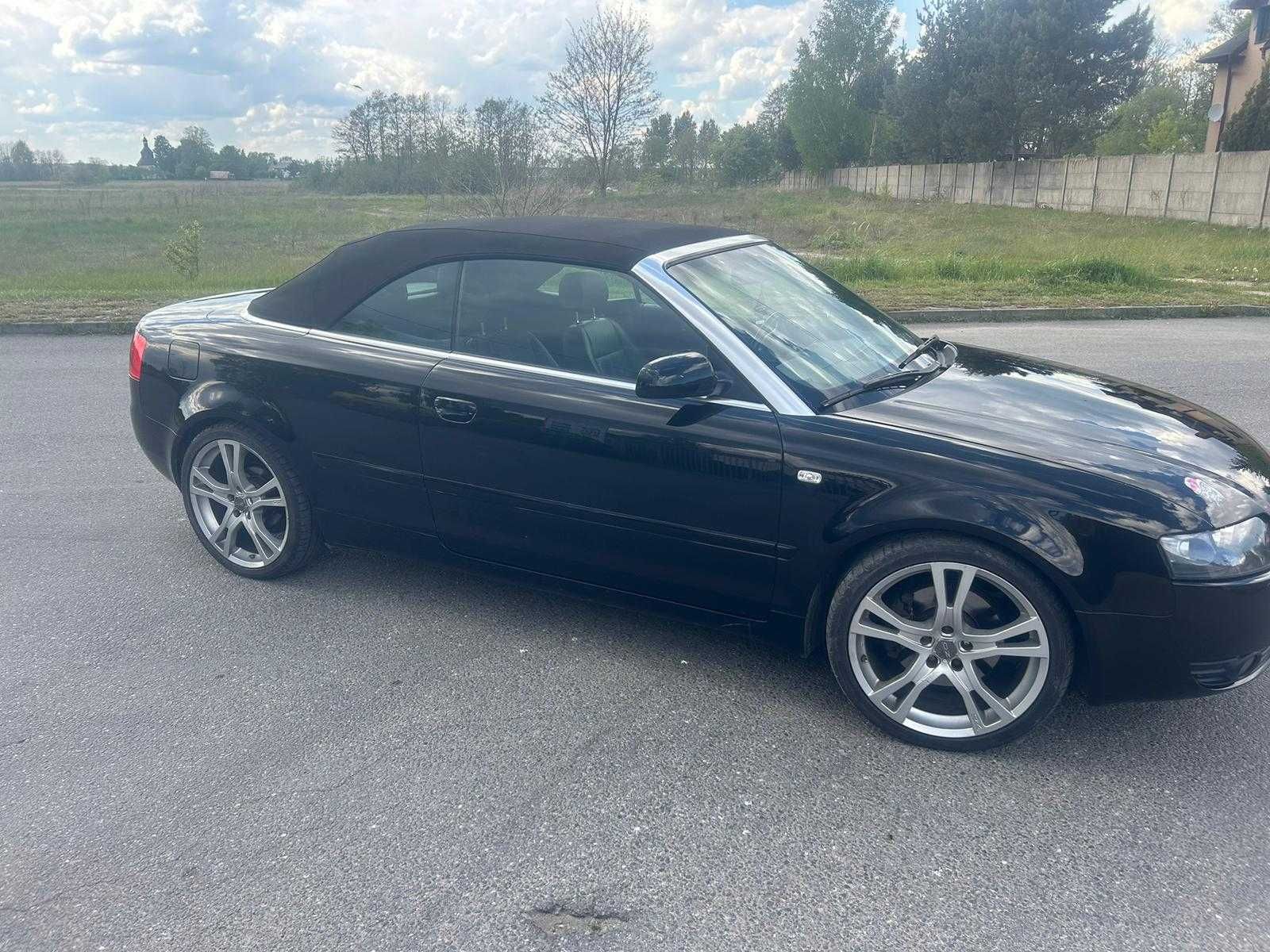 Audi A4 Cabrio 3.0 V6 manual/ Skóry ALU 19" ZAMIANA