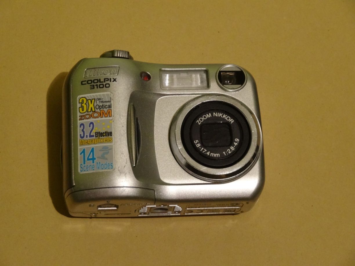 Nikon coolpix 3100