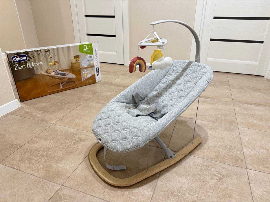Дитяче крісло-гойдалка Chicco Zen Wave сіре
