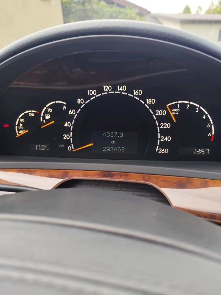 Mercedes Benz w220 s500 V8 LPG