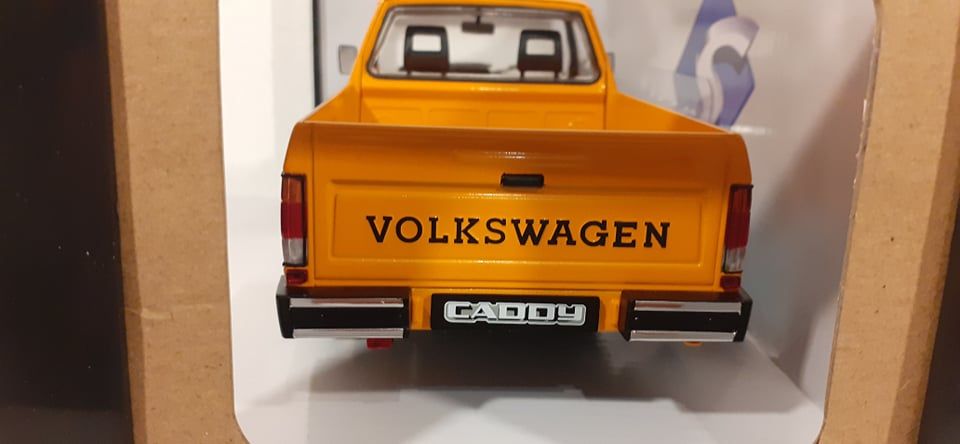 1/18 Vw Caddy Pick up lr - Solido