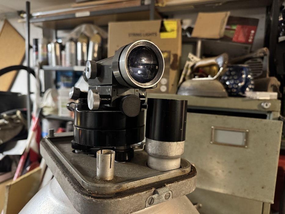 Niwelator optyczny Ni42