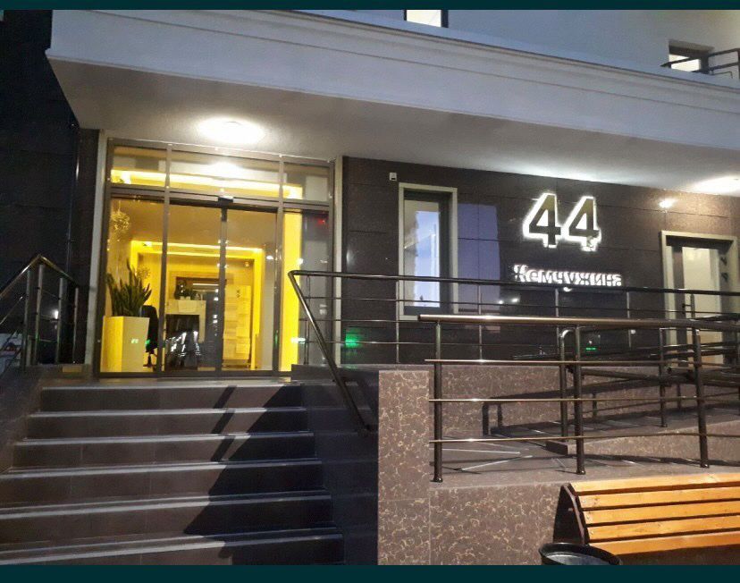 Термінова оренда 1 кім. квартири, в 44 жемчужина без коміссіі.