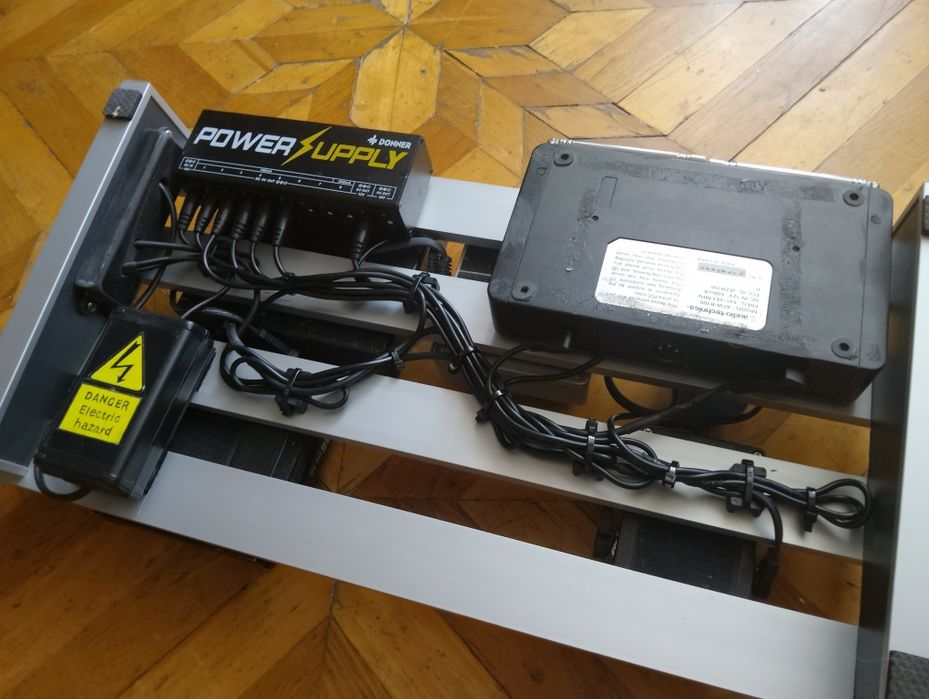 Педалборди на замовлення для гітар бас гітар