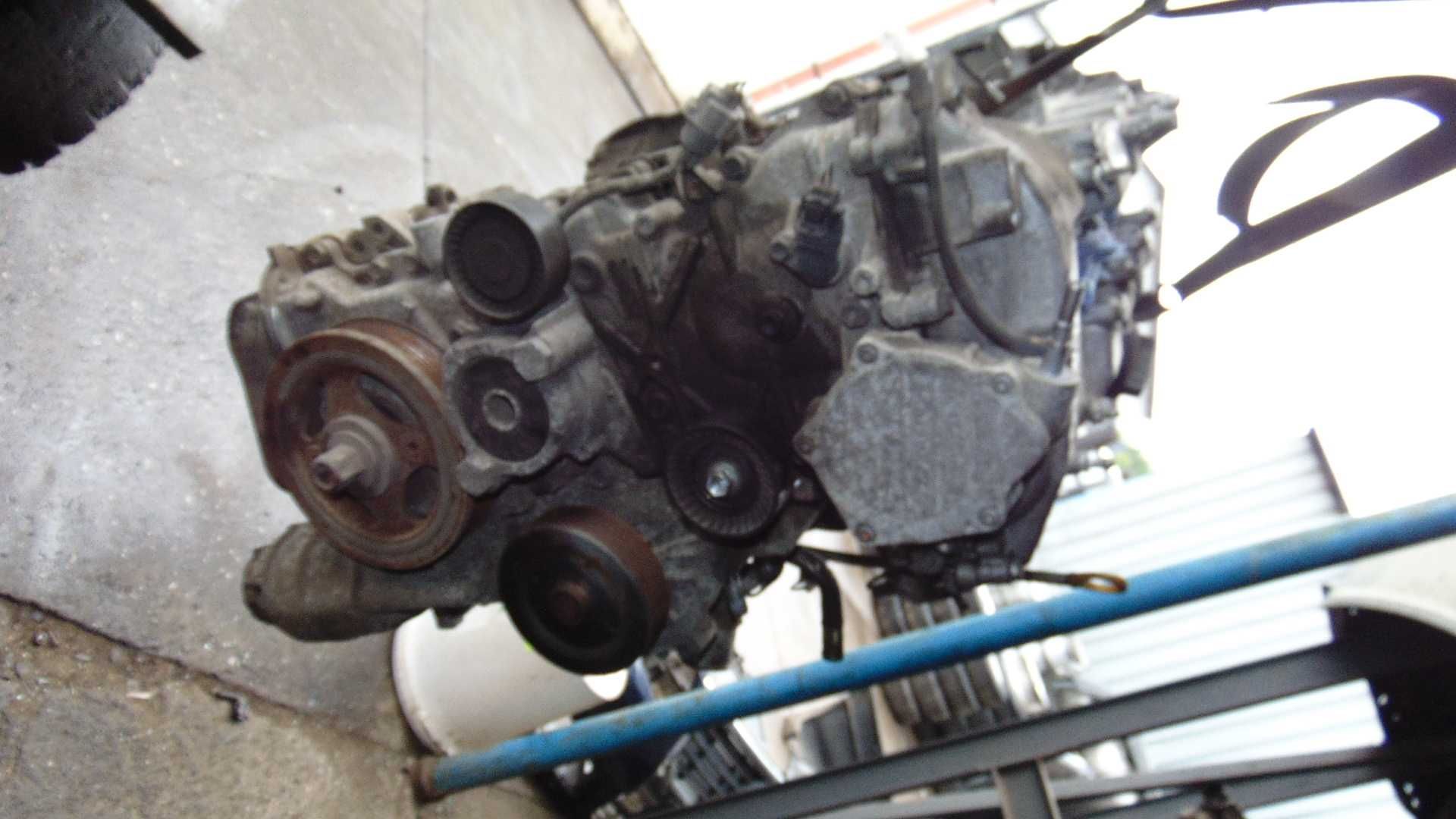 Cze55 Silnik 2AD toyota avensis t25 2.2 d-cat BDB stan wysyłka