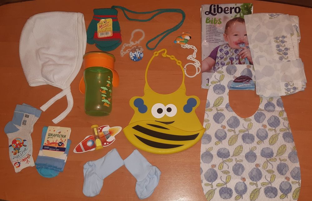 Речі для малюків. Нові і б/в. Віддам все за 280 грн.