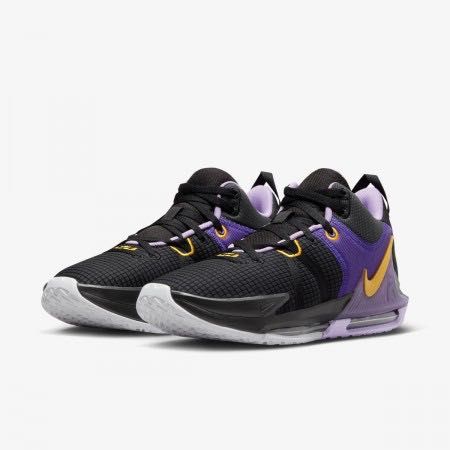 Кросівки Nike LeBron Witness 7 DM1123-002 (Оригінал)