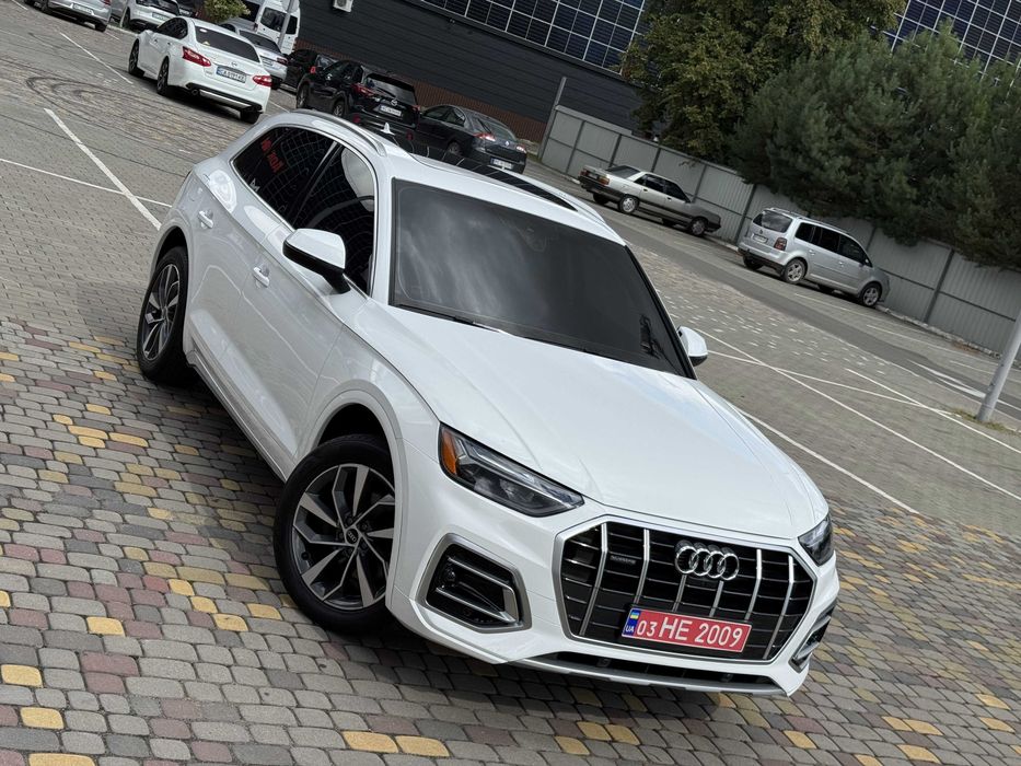 Audi Q5 2021 Свіжопригнана гібрид