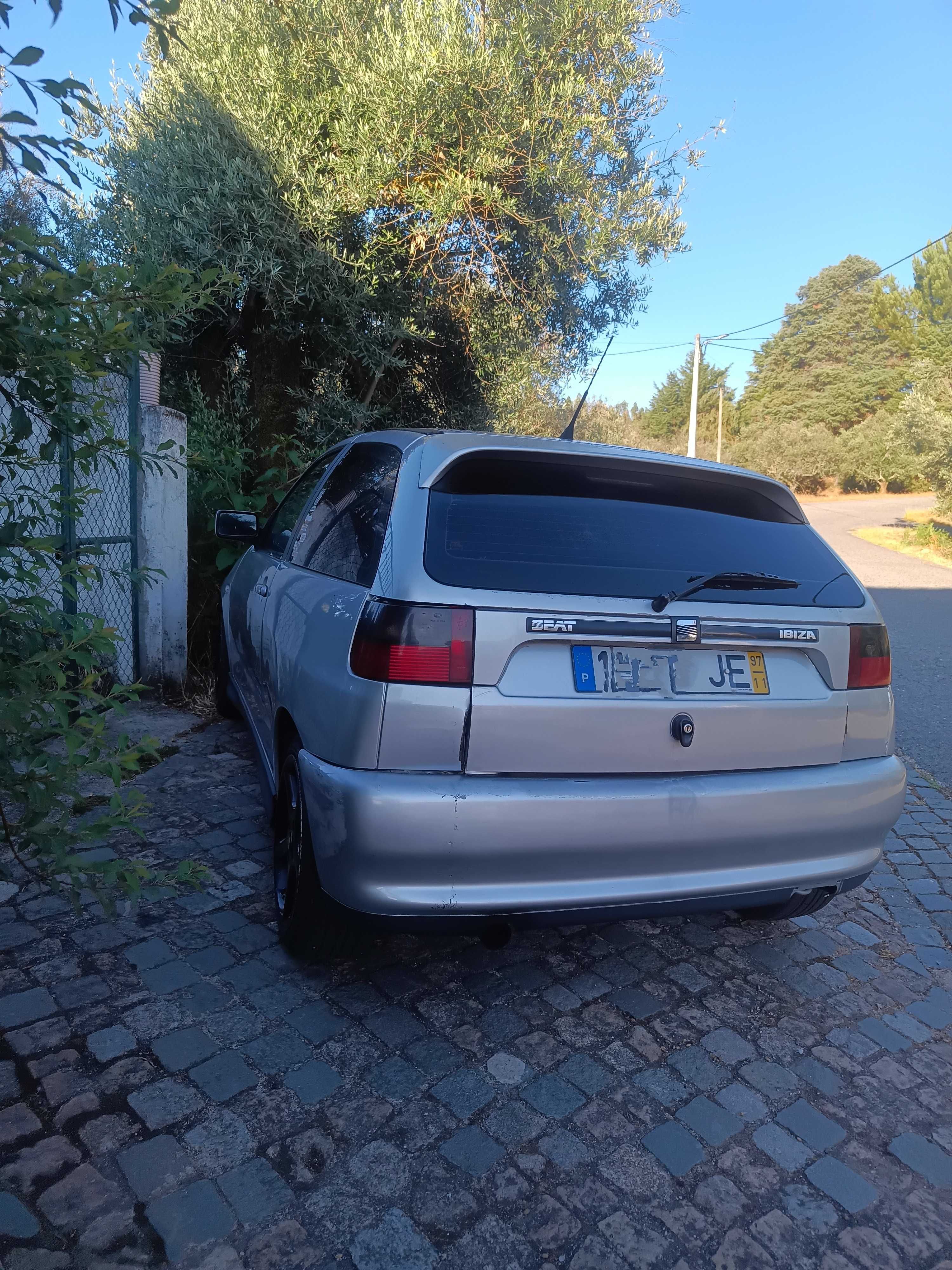SEAT Ibiza comercial TDI de 97 modelo GT tdi