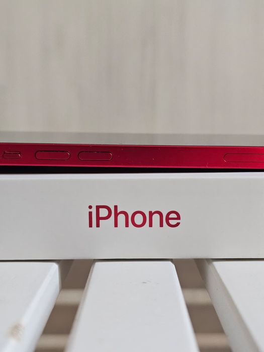iPhone 13 red edition 256gb