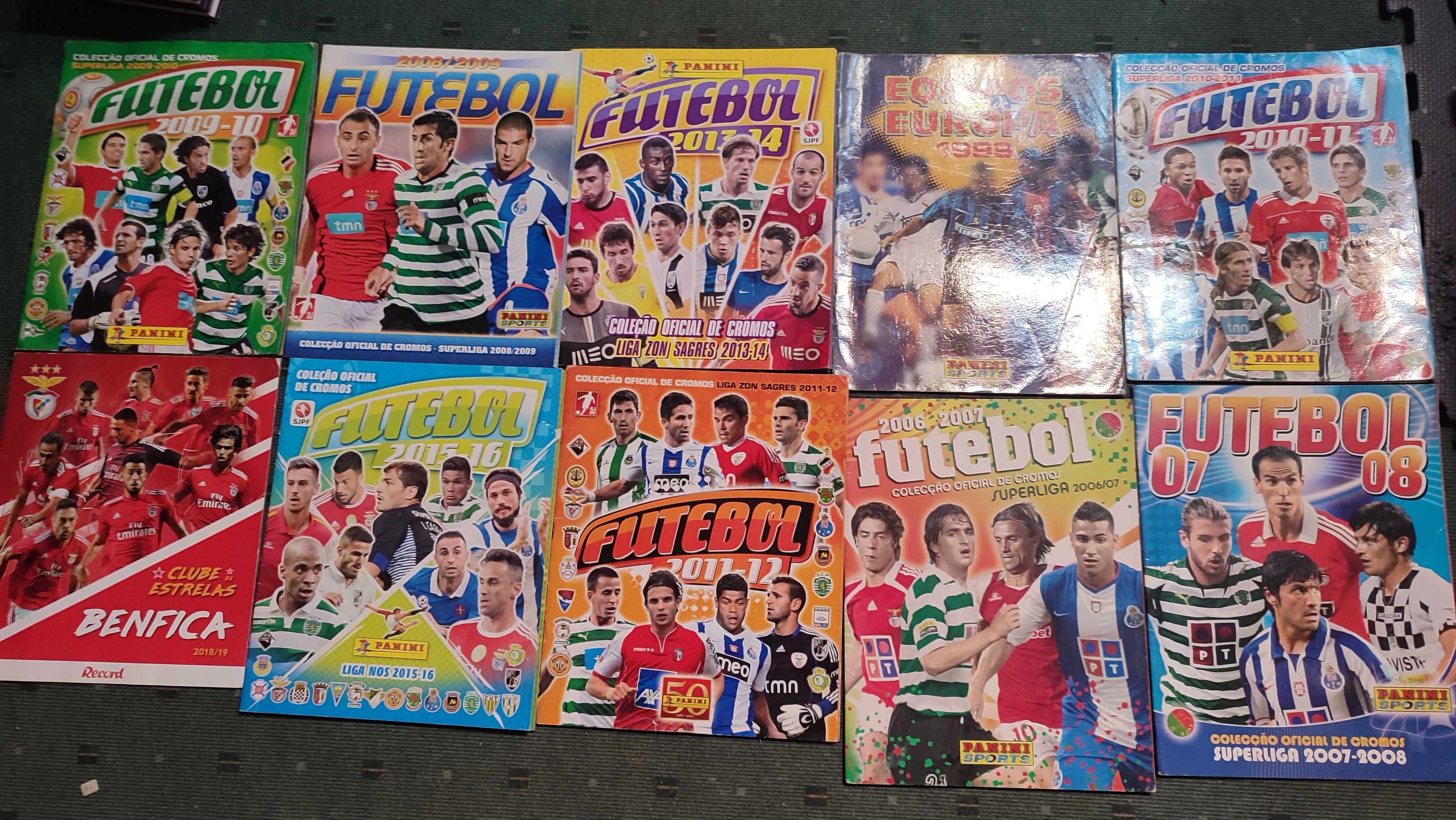 Lote Cadernetas de futebol diversas com cromos - Cada 5 €