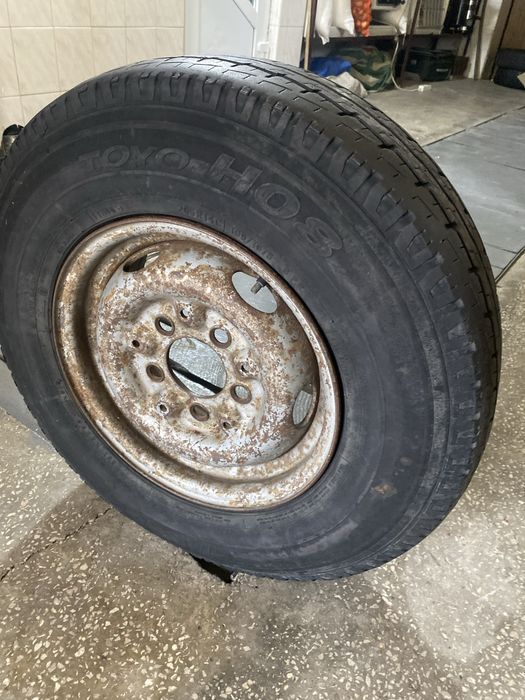 Колесо Мерседес 207-410 TOYO 205/70/14 C