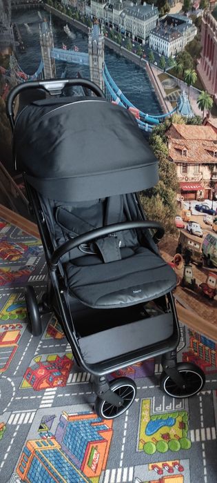 Нова оригінальна прогулянкова коляска Carrello