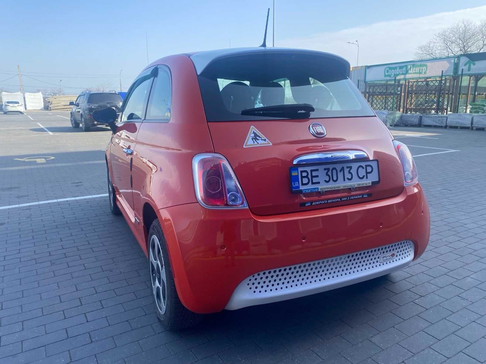 Fiat 500Е 2015 року/електро