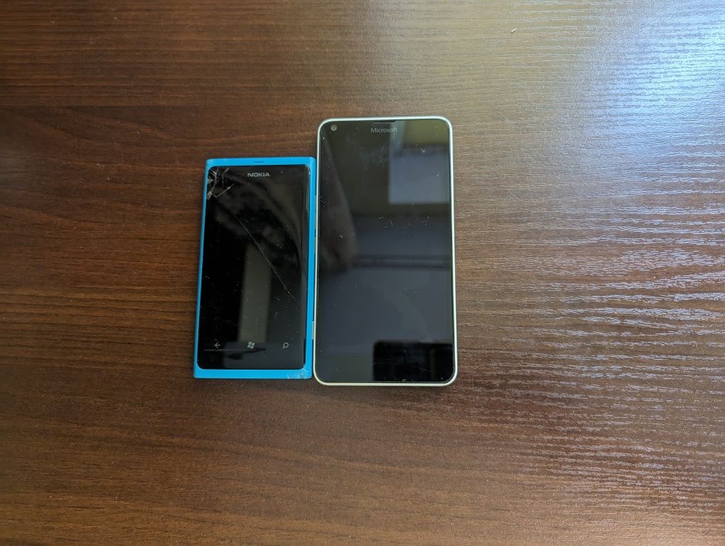 Лот смартфонів Lumia