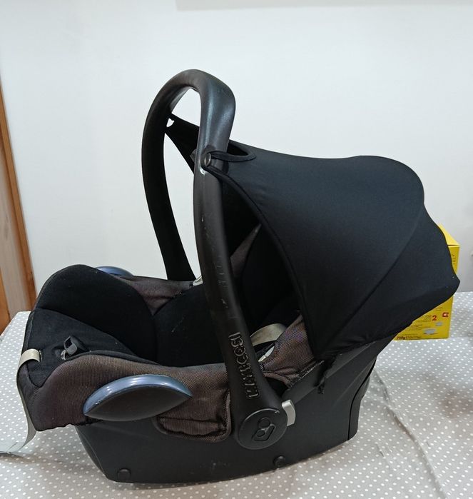 Vendo ovo maxicosi + isofix bebeconfort