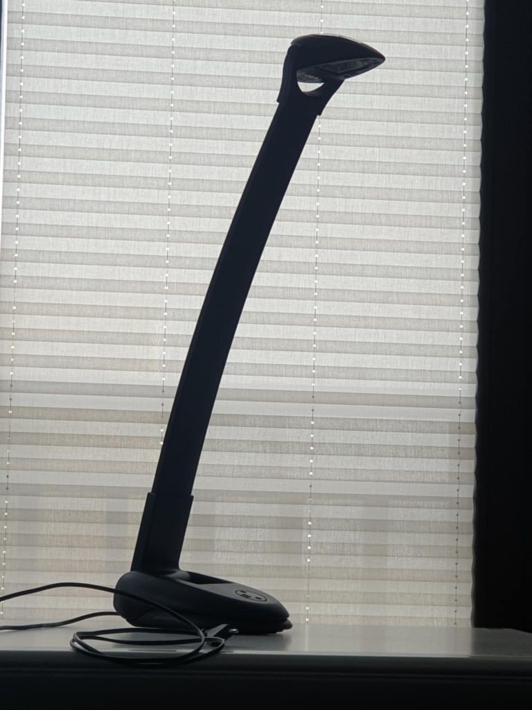 Lampka biurkowa Bertone