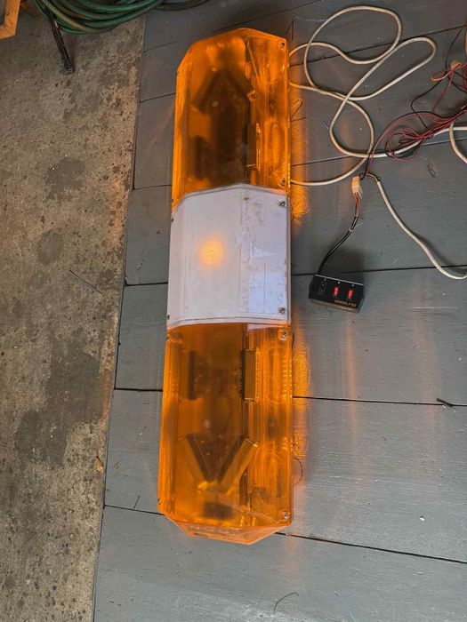 Kogut, belka świetlna LED Strobos 12/24v
