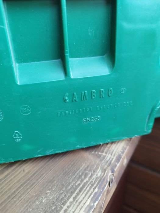 Cambro, Podstawa kosza camrack do szkła