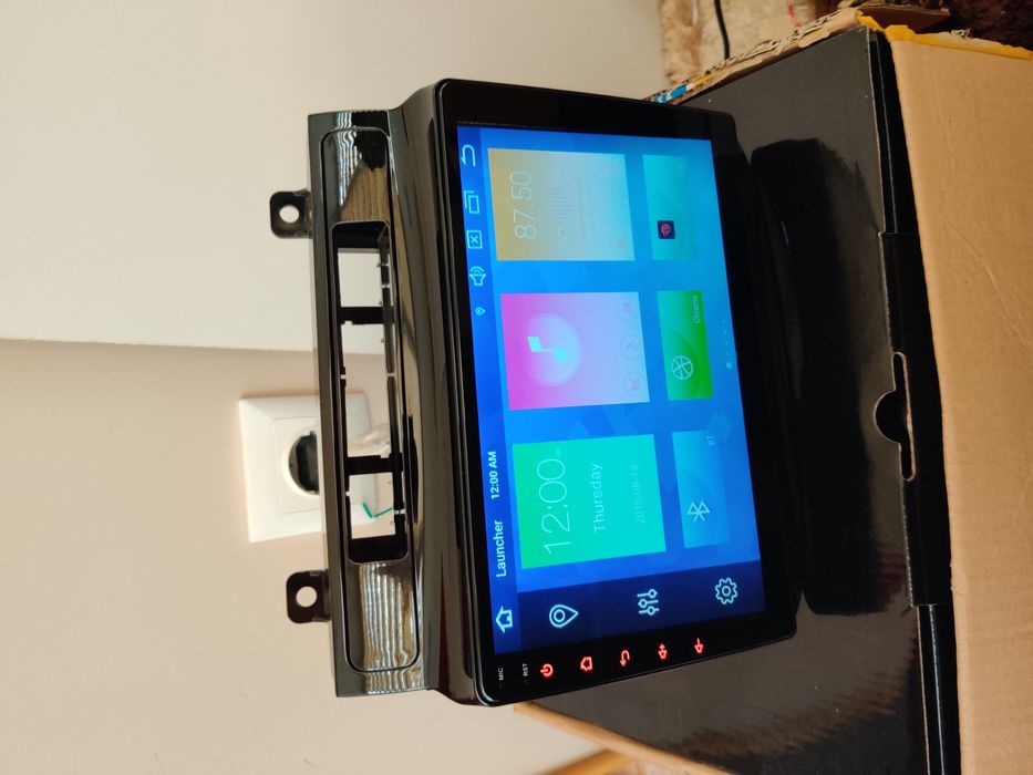 Магнитола Volkswagen Touareg 2012-2015 Android 4/32g GPS WiFi Bluet