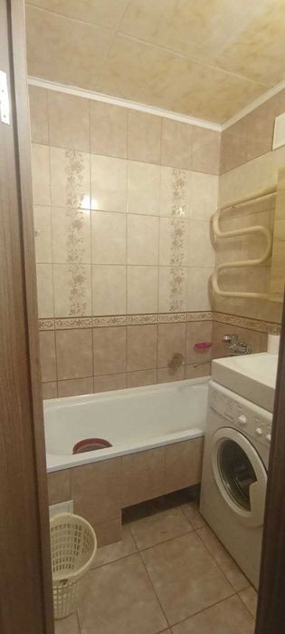 Сдам 2х комн. квартиру, 3/5 кирп. СВОБОДНА.