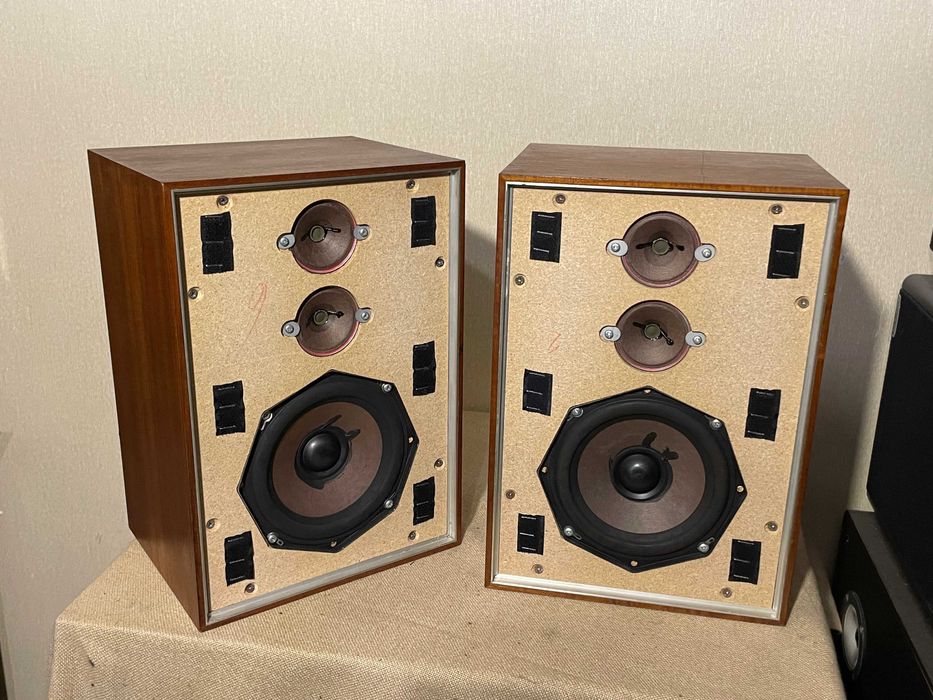 Аудиофильская датская HI-FI акустика 70-х PHILIPS / RANK ARENA HT-510